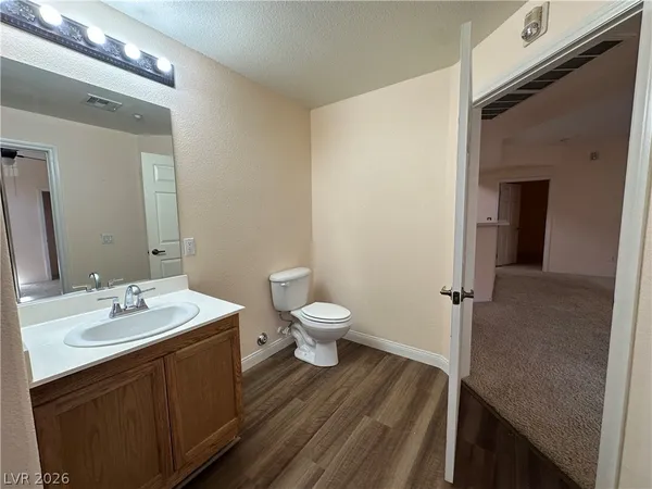 $1,610 | 5855 Valley Drive, Unit 1091, North Las Vegas, NV 89031