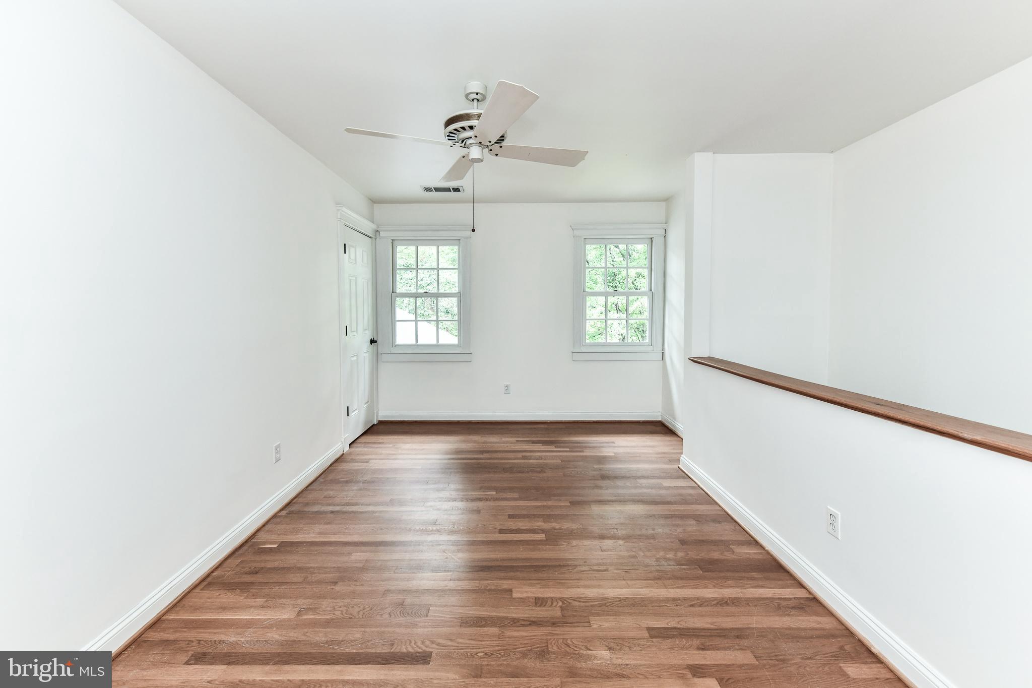 1327 Deep Run Lane Reston, VA 20190 - Photo 34 of 81
