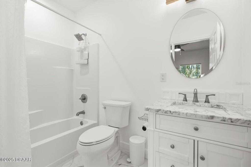 2995 Ragis Road Edgewater, FL 32132 - Photo 18 of 37