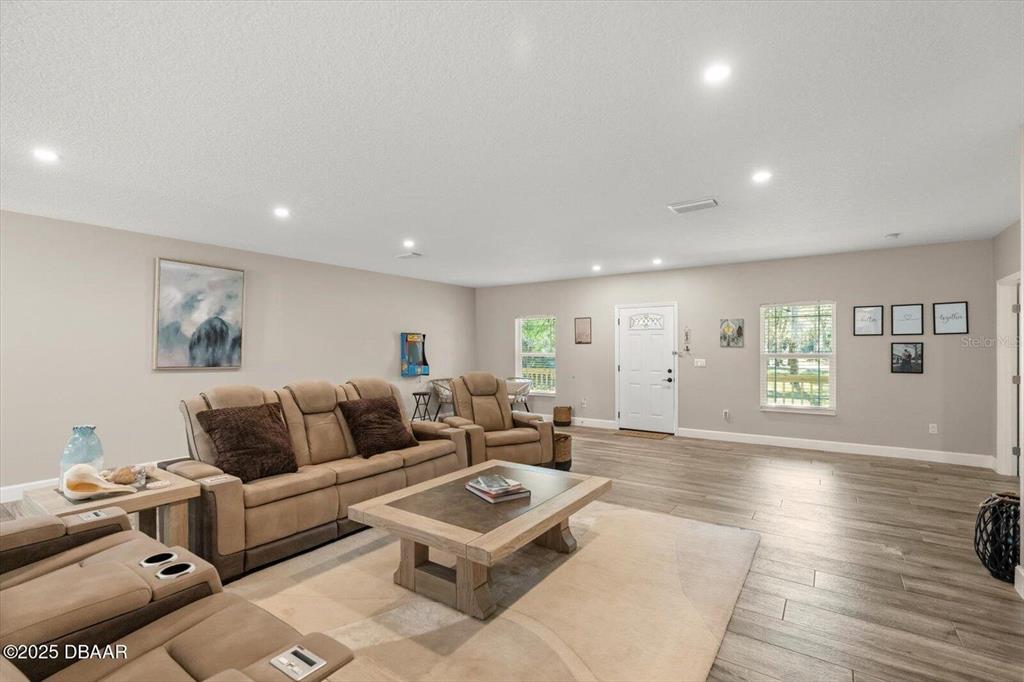 2995 Ragis Road Edgewater, FL 32132 - Photo 4 of 37