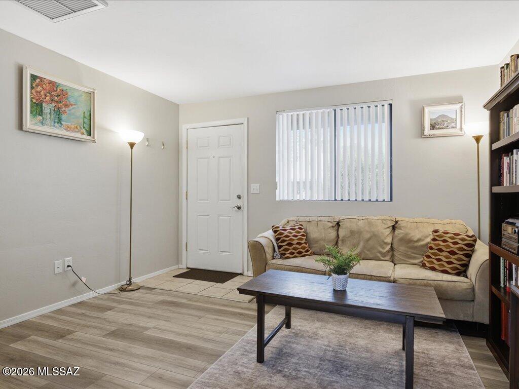 350 North Silverbell Road, Unit 34 Tucson, AZ 85745 - Photo 10 of 47 08-4X6A3921