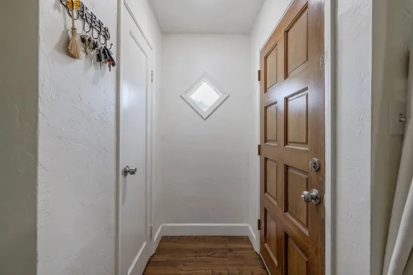 $315,000 | 723 North Lourae Avenue, Reedley, CA 93654