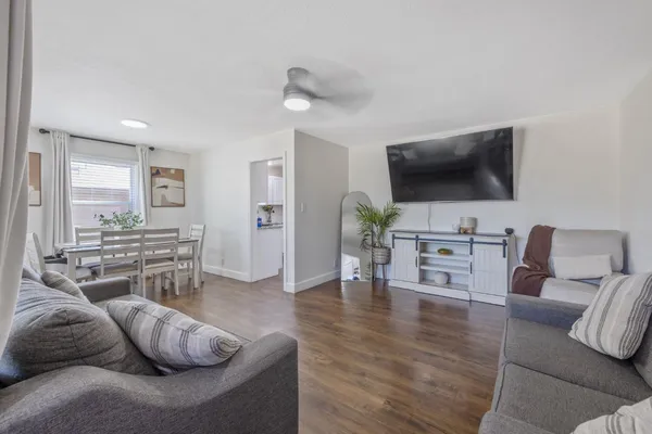 $315,000 | 723 North Lourae Avenue, Reedley, CA 93654