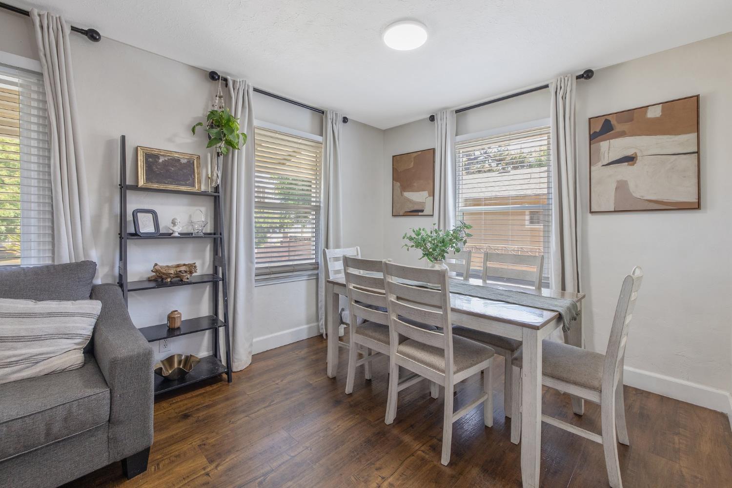 723 North Lourae Avenue Reedley, CA 93654 - Photo 16 of 45