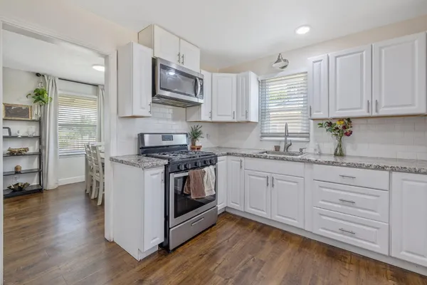 $315,000 | 723 North Lourae Avenue, Reedley, CA 93654