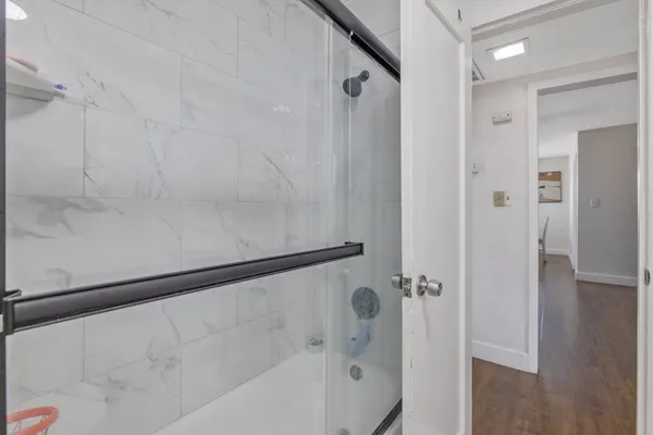 $315,000 | 723 North Lourae Avenue, Reedley, CA 93654