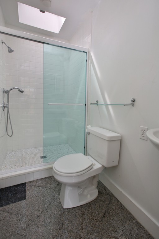 105 Appleton Street Boston, MA 02116 - Photo 18 of 28