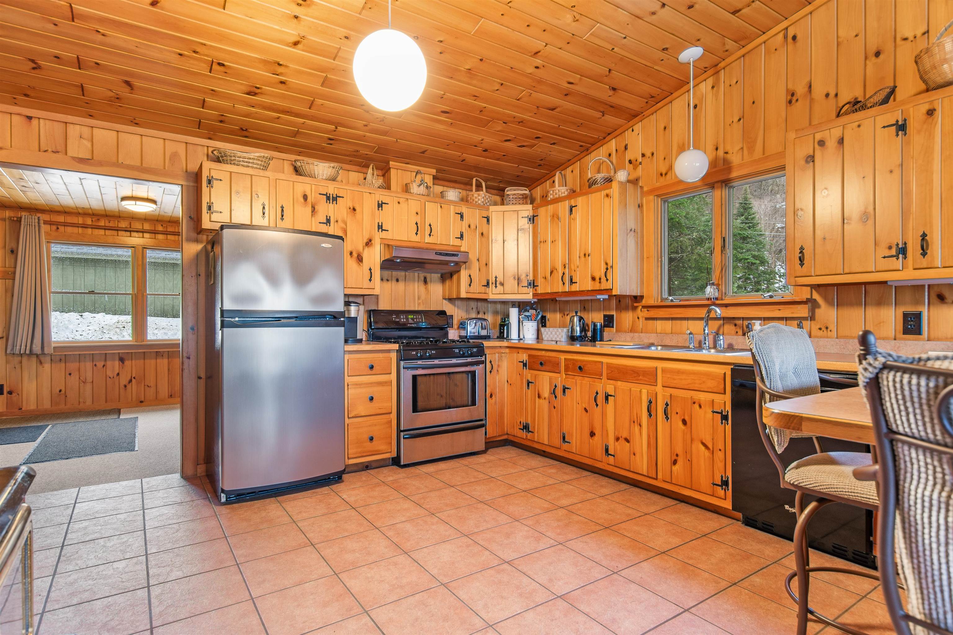 3 Hawes Road Pittsburg, NH 03592 - Photo 8 of 40