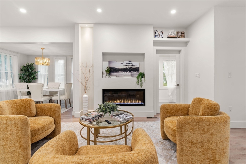 30 Arlington Road Woburn, MA 01801 - Photo 1 of 41 Gallery Image 1