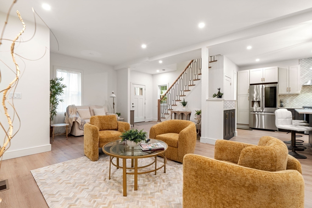 30 Arlington Road Woburn, MA 01801 - Photo 6 of 41 Gallery Image 6