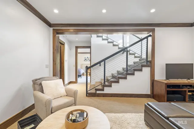 $2,225,000 | 16 Steelhead Court, Donnelly, ID 83615