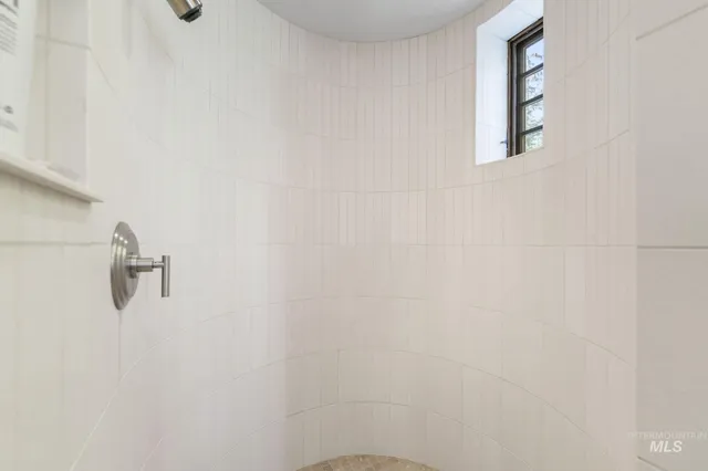 $2,225,000 | 16 Steelhead Court, Donnelly, ID 83615