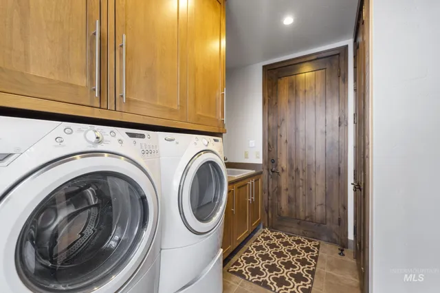 $2,225,000 | 16 Steelhead Court, Donnelly, ID 83615