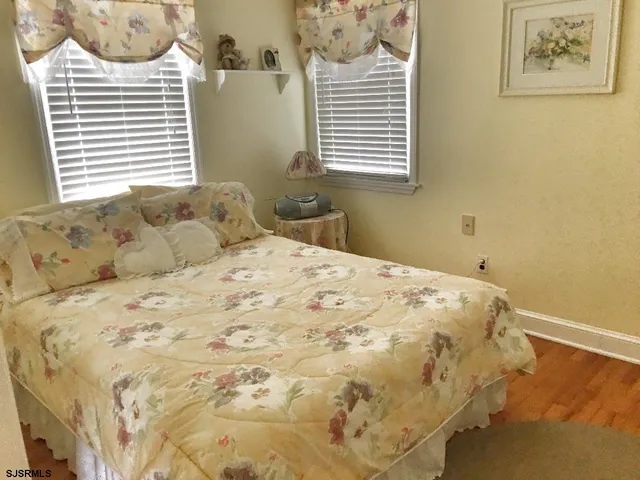 $1,250 | 209 North Rosborough Avenue, Ventnor City, NJ 08406