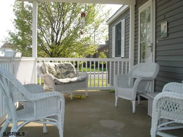 $1,250 | 209 North Rosborough Avenue, Ventnor City, NJ 08406