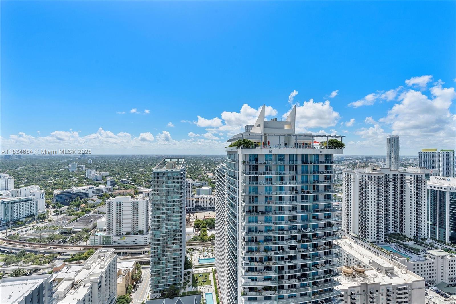 1080 Brickell Avenue, Unit 4209 Miami, FL 33131 - Photo 18 of 54