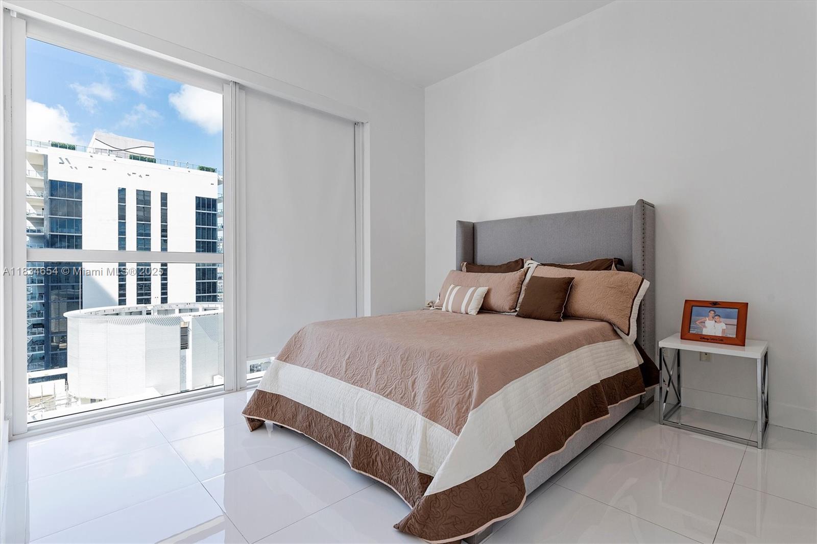 1080 Brickell Avenue, Unit 4209 Miami, FL 33131 - Photo 27 of 54