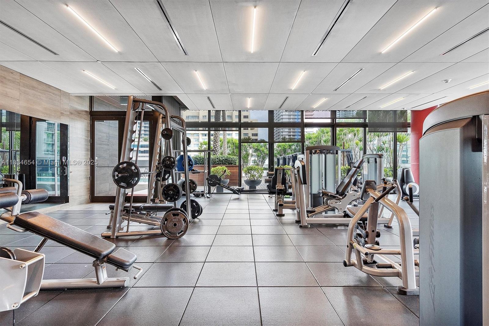 1080 Brickell Avenue, Unit 4209 Miami, FL 33131 - Photo 36 of 54