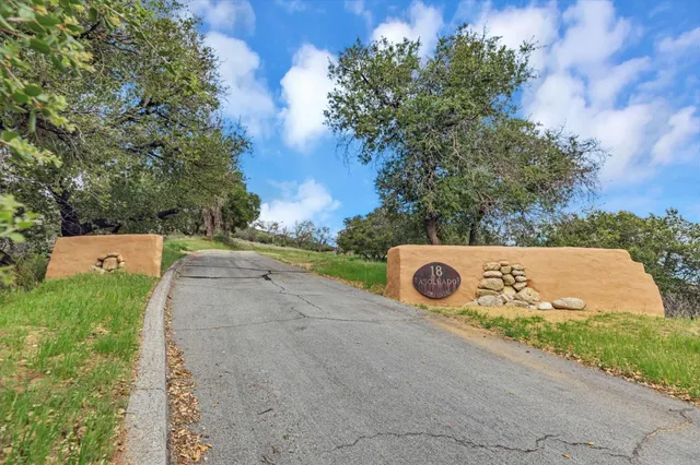 $1,195,000 | 18 Asoleado Drive, Carmel Valley, CA 93924