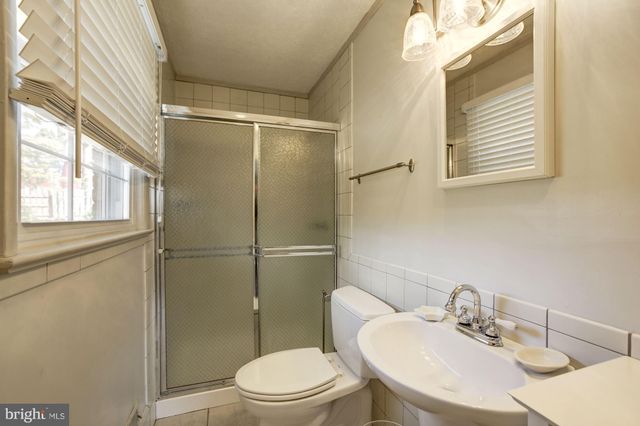 $549,000 | 3704 Randolph Street, Fairfax, VA 22030