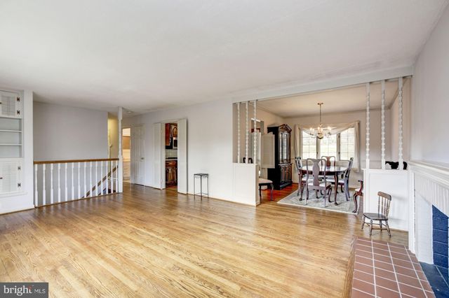 $549,000 | 3704 Randolph Street, Fairfax, VA 22030