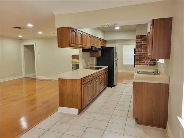 $2,200 | 3513 Lemon Street, Metairie, LA 70006