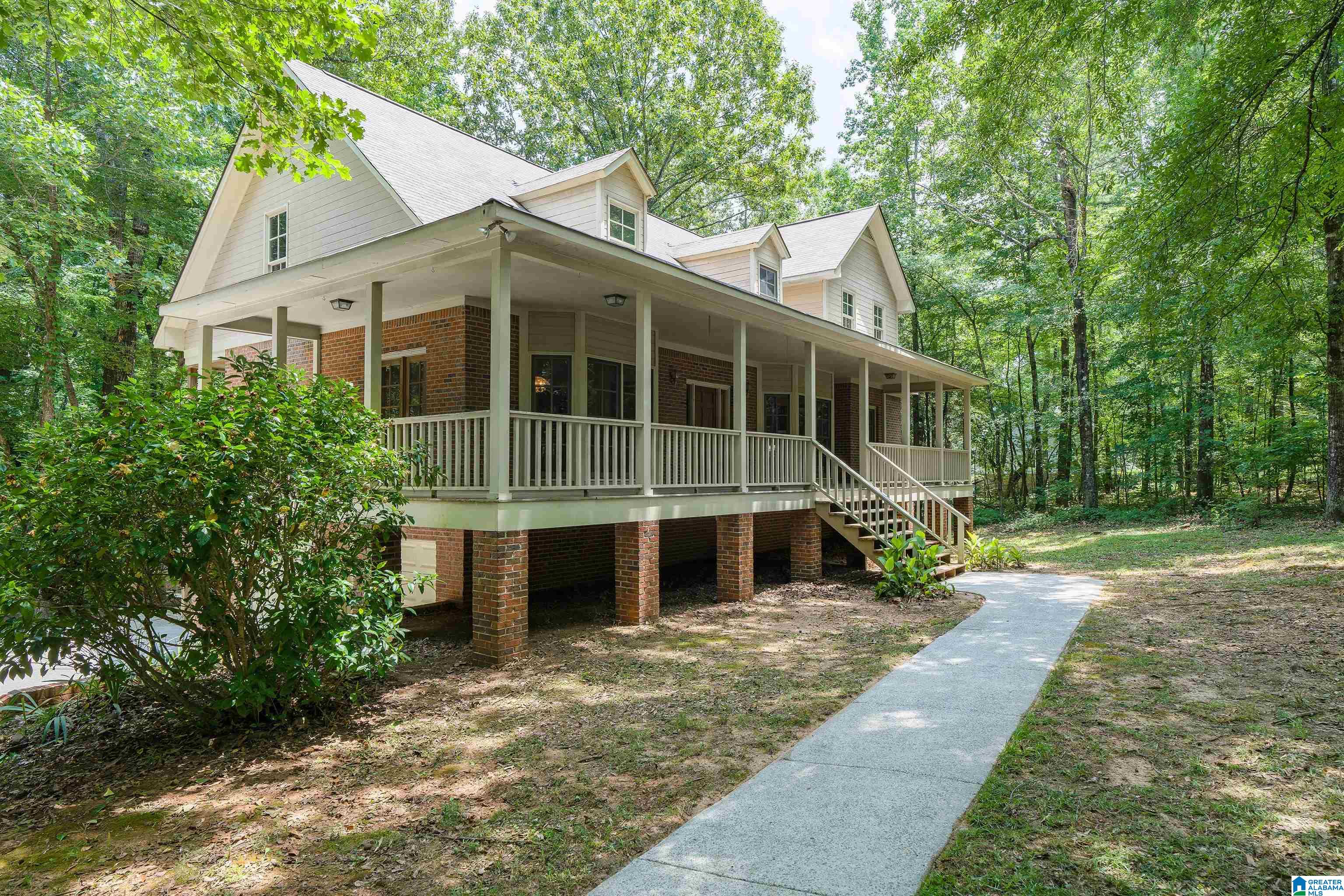 147 Chestnut Drive Alabaster, AL 35007 - Photo 3 of 35