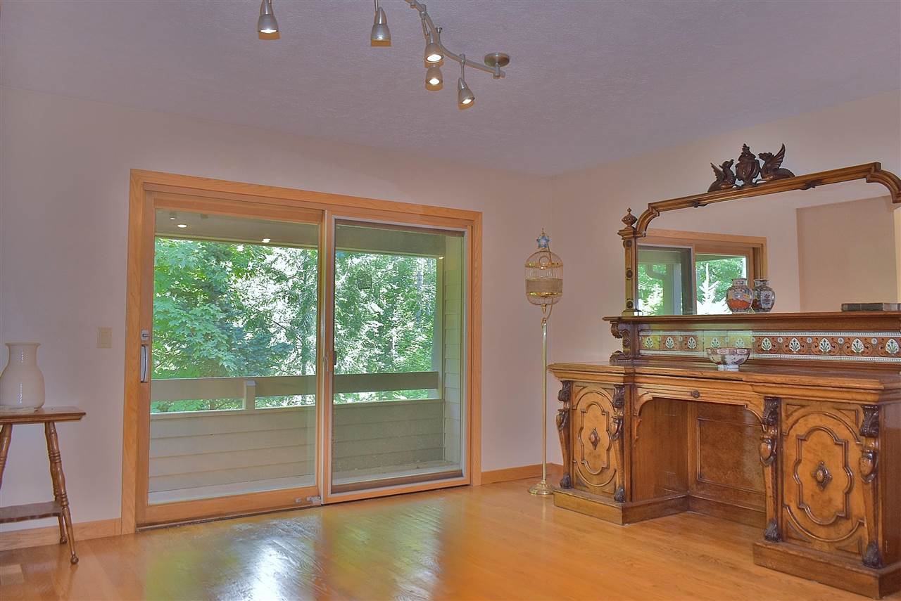 6554 Mission Ridge Traverse City, MI 49686 - Photo 7 of 29 1892014-6.JPG