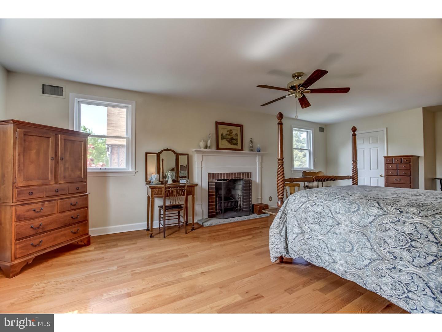 439 Eaton Road Drexel Hill, PA 19026 - Photo 8 of 25 Master Bedroom