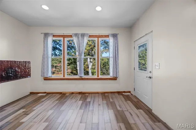 $379,000 | 11336 Choctaw Circle, Ste. Genevieve, MO 63670