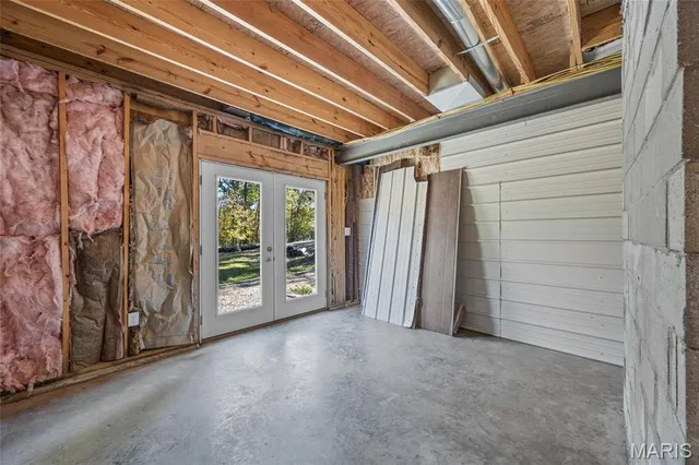 $379,000 | 11336 Choctaw Circle, Ste. Genevieve, MO 63670