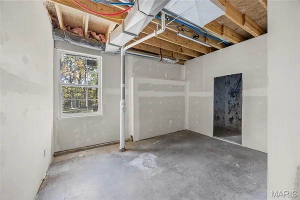 $379,000 | 11336 Choctaw Circle, Ste. Genevieve, MO 63670