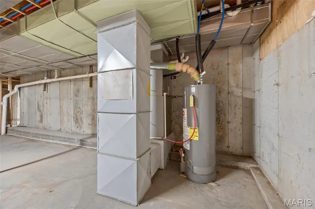 $379,000 | 11336 Choctaw Circle, Ste. Genevieve, MO 63670