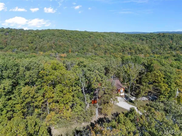 $379,000 | 11336 Choctaw Circle, Ste. Genevieve, MO 63670