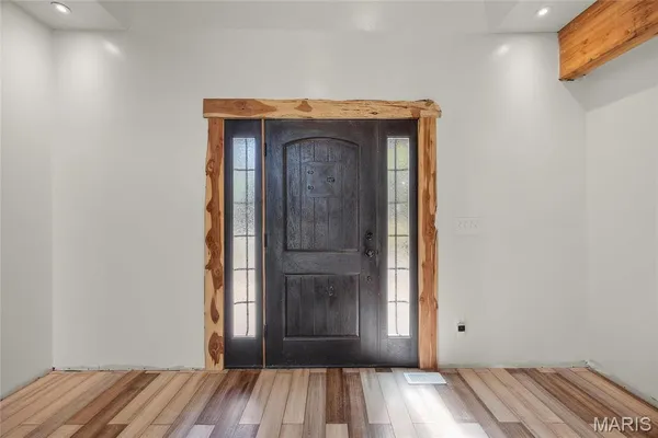 $379,000 | 11336 Choctaw Circle, Ste. Genevieve, MO 63670