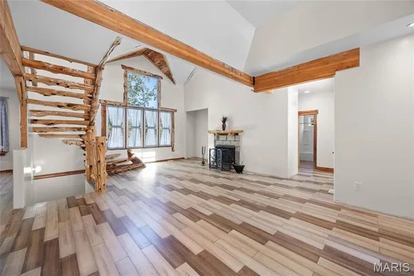 $379,000 | 11336 Choctaw Circle, Ste. Genevieve, MO 63670