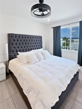 $430,000 | 6416 Northwest 102nd Court, Unit 304, Doral, FL 33178