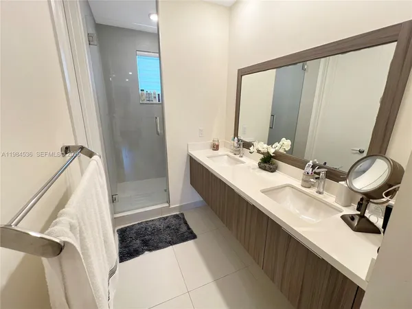 $430,000 | 6416 Northwest 102nd Court, Unit 304, Doral, FL 33178