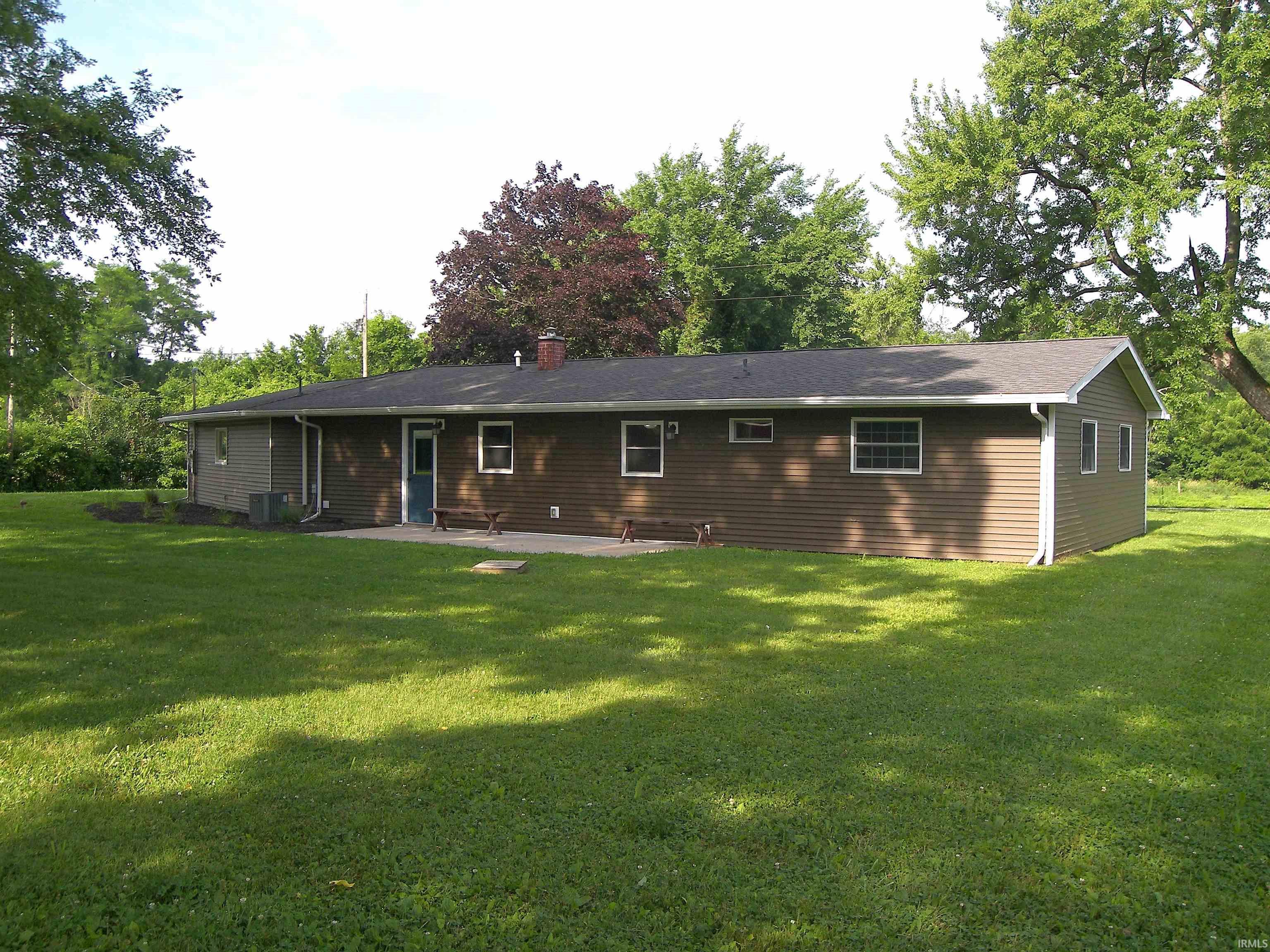 8138 Rose Road Plymouth, IN 46563 - Photo 5 of 50