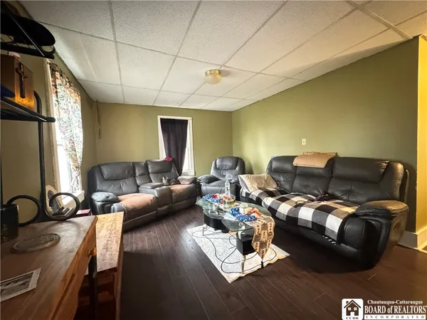 $199,999 | 5 South State Street, Ripley, NY 14775