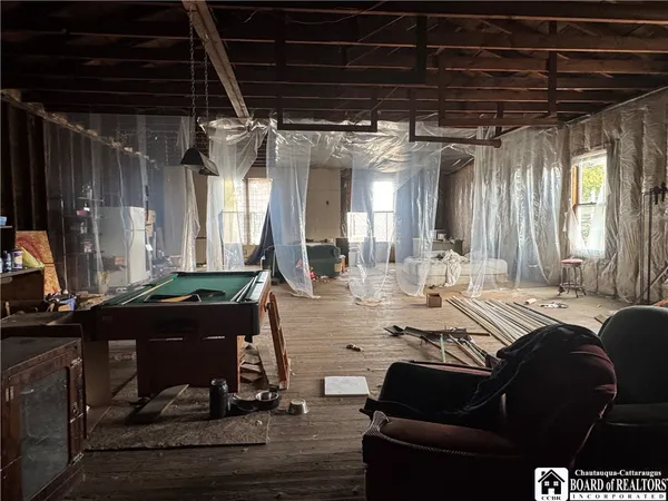 $199,999 | 5 South State Street, Ripley, NY 14775