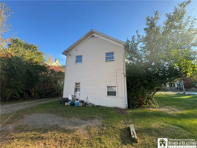 $220,000 | 5 South State Street, Ripley, NY 14775