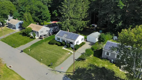 $315,000 | 59 Holland Drive, East Longmeadow, MA 01028