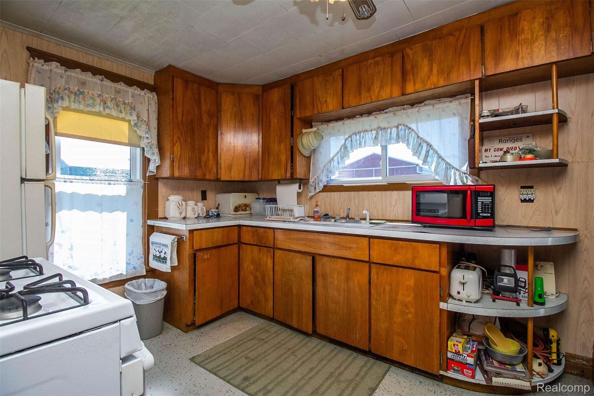 2938 North Branch Road North Branch, MI 48461 - Photo 13 of 49 9.jpg