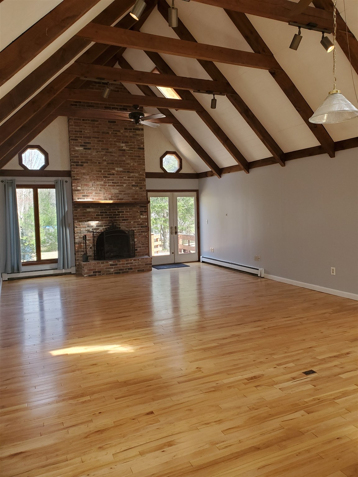 147 County Farm Road Dover, NH 03820 - Photo 11 of 39 Gallery Image 11
