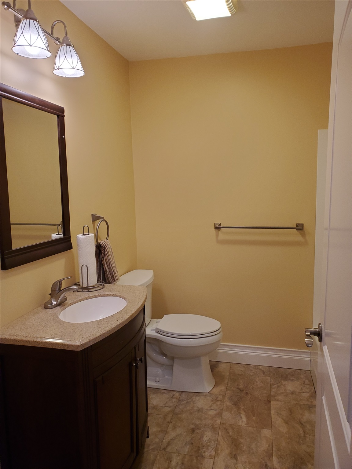147 County Farm Road Dover, NH 03820 - Photo 21 of 39 Gallery Image 21