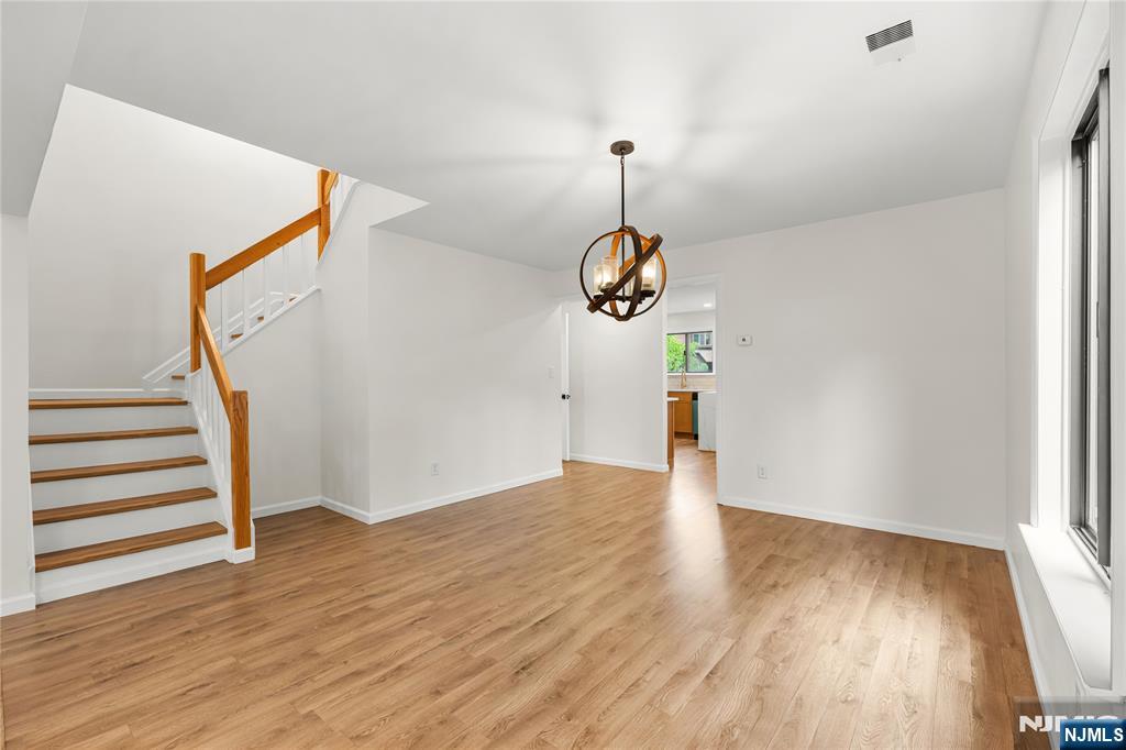 261 Sunset Key Secaucus, NJ 07094 - Photo 9 of 35