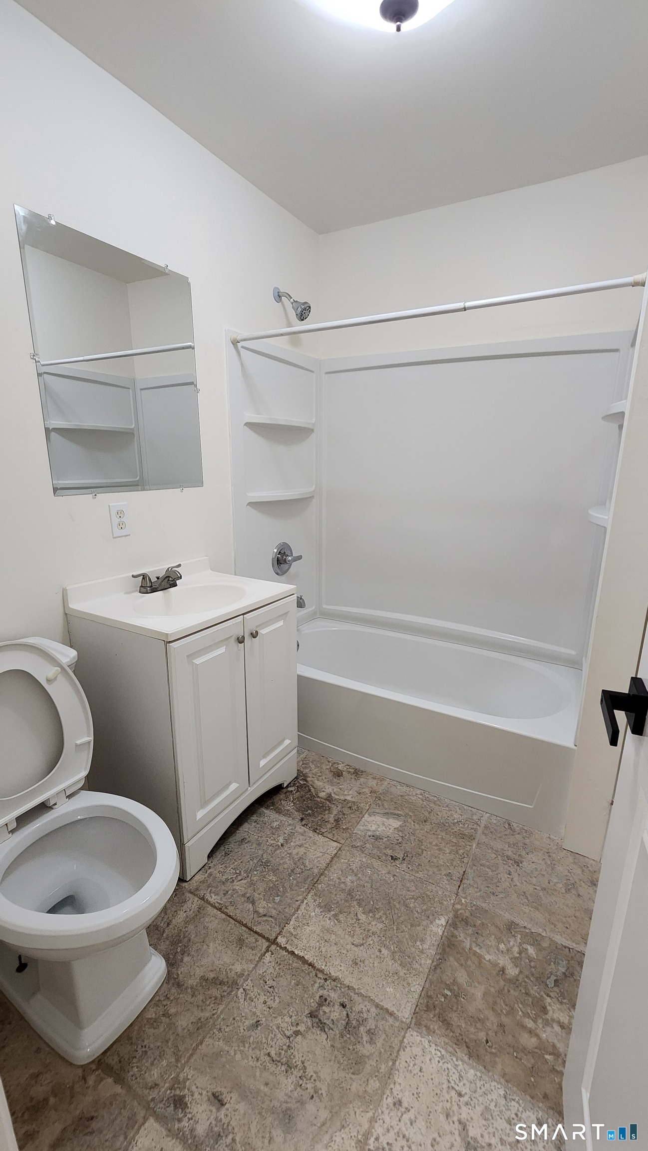 326 Cook Avenue, Unit 2 Meriden, CT 06451 - Photo 7 of 10 Gallery Image 7