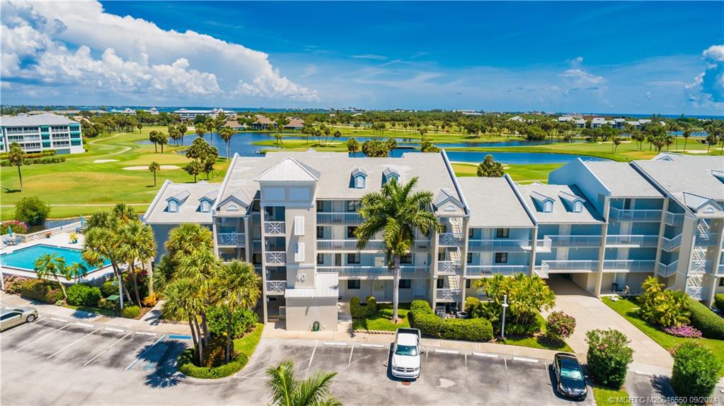 40 Northeast Plantation Road, Unit 404 Stuart, FL 34996 - Photo 1 of 29