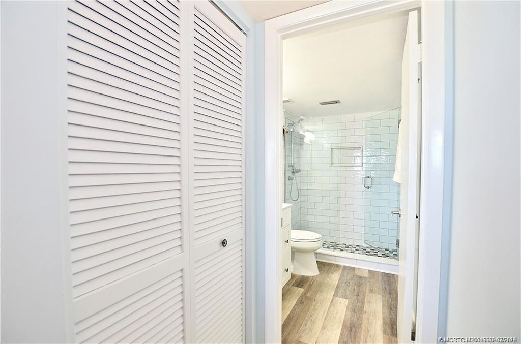 40 Northeast Plantation Road, Unit 404 Stuart, FL 34996 - Photo 12 of 29
